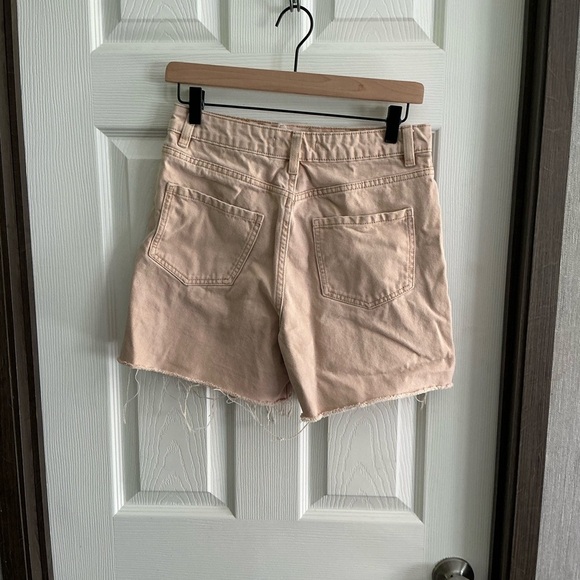 Denim&Co Tan Jean Shorts Mid-Thigh 4.5 Inseam Length Size 8 - Picture 3 of 6